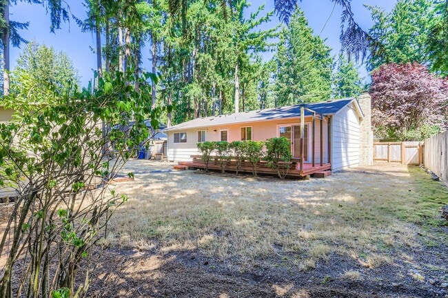 Building Photo - 3bd/2ba Sammamish House