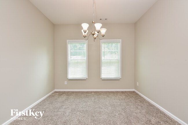 Building Photo - 6188 Leverett Dr