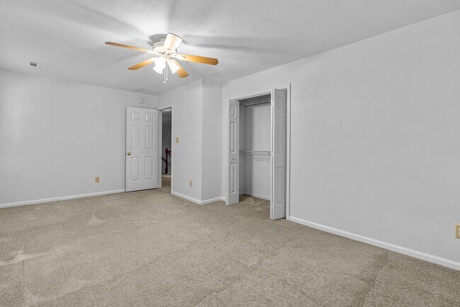 Building Photo - Charming 4-Bedroom Home for Rent in Chesapeake