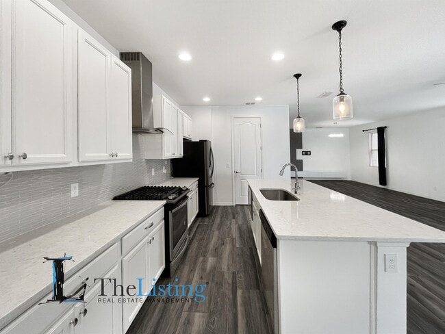 Building Photo - 14359 Shocklach Dr