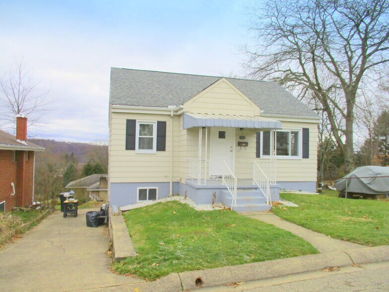 Primary Photo - 1104 Porter St