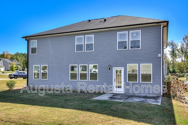 Building Photo - 909 Chesford Dr