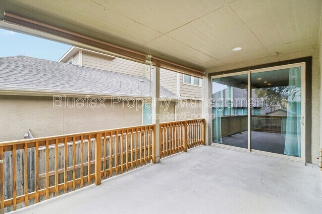 Building Photo - 13840 Tribeca