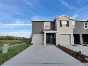 Building Photo - 423 Whispering Oaks Ct