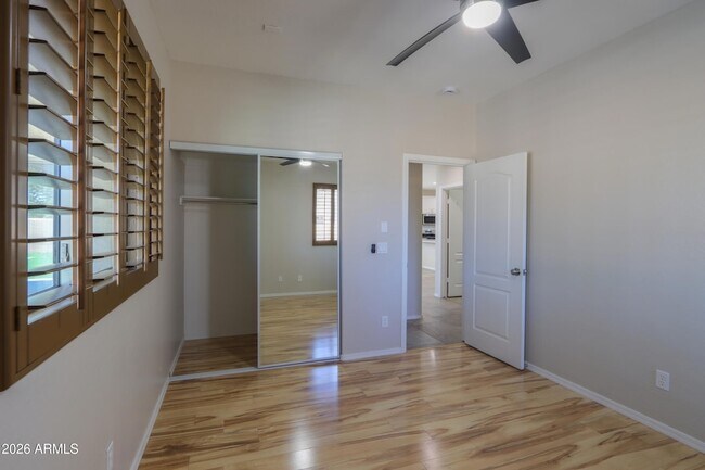 Building Photo - 39147 N Luke Ln