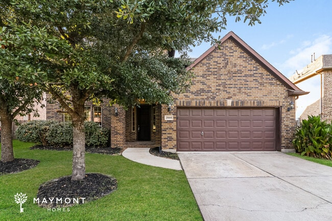 Primary Photo - 25989 N Kings Mill Ln
