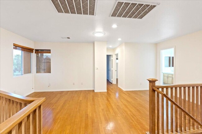 Building Photo - 1708 Cordoba Canyon St