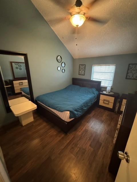 Building Photo - 2560 Azalea Ave