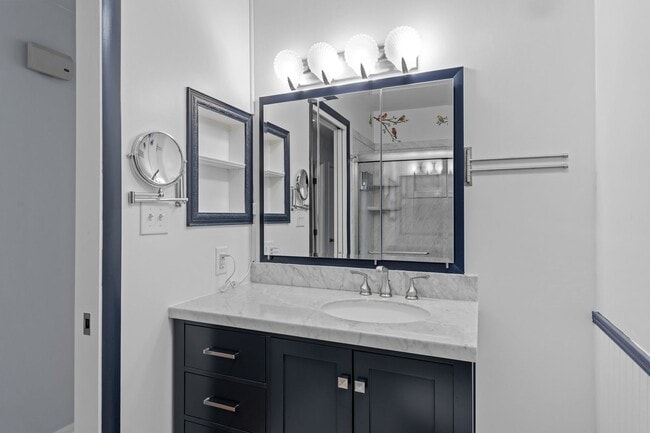 Building Photo - Corner Lot Brandywine Home Available for Long Term Rental