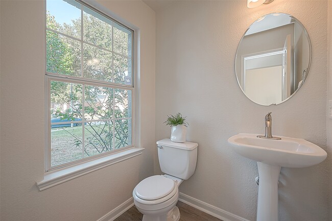 Building Photo - 3806 Granite Springs Ln