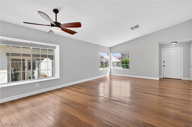 Building Photo - 405 Crater Ct