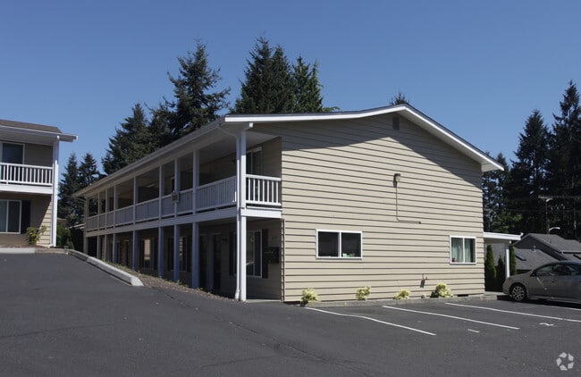 Building Photo - Rainier Court Townhomes