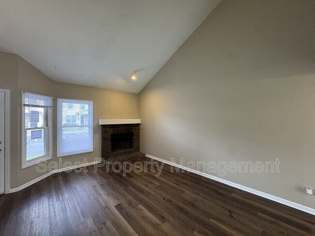 Building Photo - 5412 Evard Rd