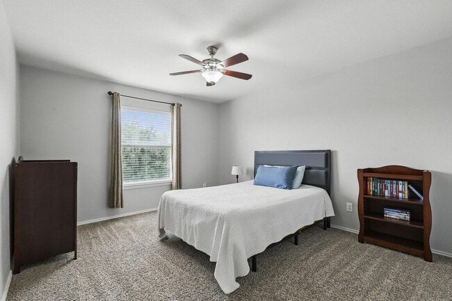 Building Photo - 12629 Shady Cedar Dr
