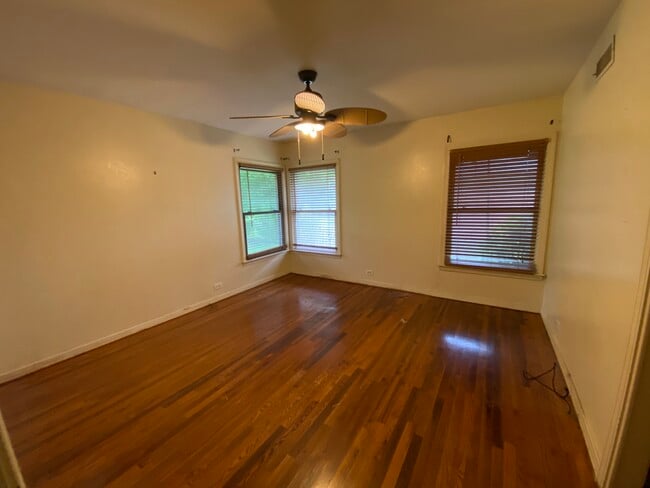 Spare room - 1805 E California St