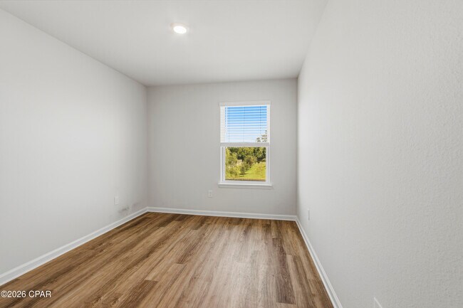Building Photo - 1749 Jakes Dr