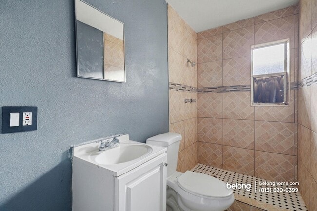 Building Photo - 1504 N Madison Ave