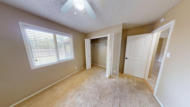 Building Photo - 10504 Wendts Way