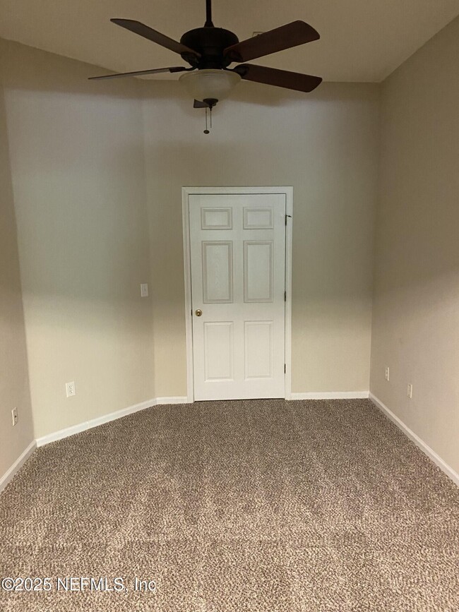 Building Photo - 4251 Migration Dr