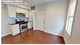 Building Photo - 17 Bay St