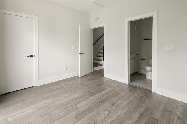 Building Photo - 1225 Minter Pl