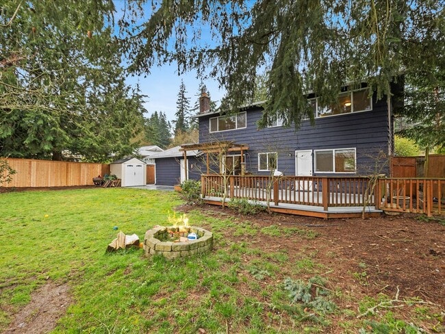 Building Photo - 24201 Firdale Ave