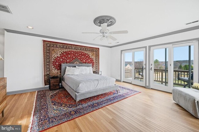 Building Photo - 11641 Glen Rd