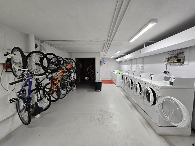 Building Photo - 50 Green 316 Grn