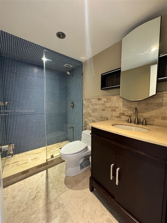 Building Photo - 3180 S Ocean Dr