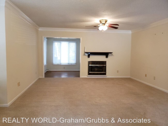 Building Photo - 2 br, 2 bath House - 604 Sherbrooke Circle