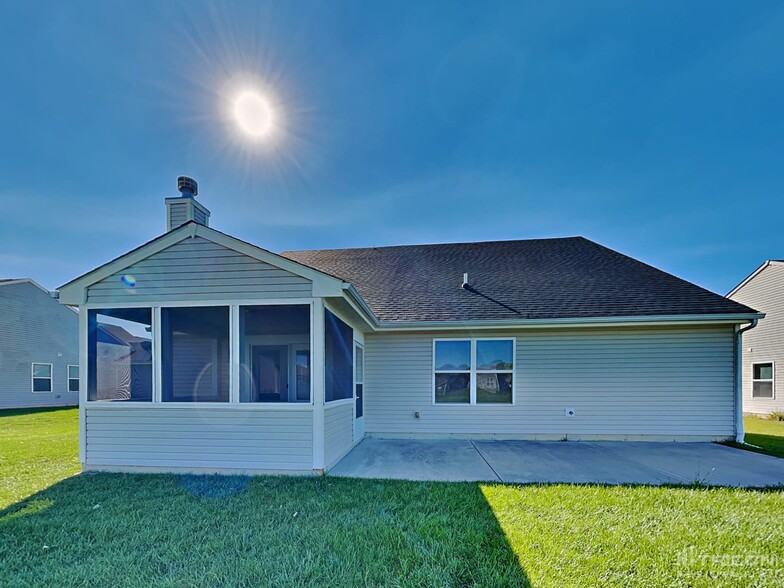 Building Photo - 4317 Big Leaf Ln