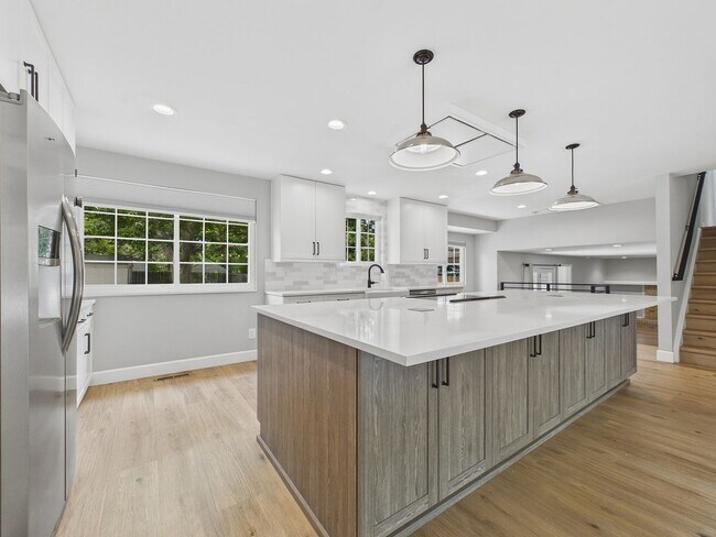 Building Photo - Gorgeous Home in Centennial!