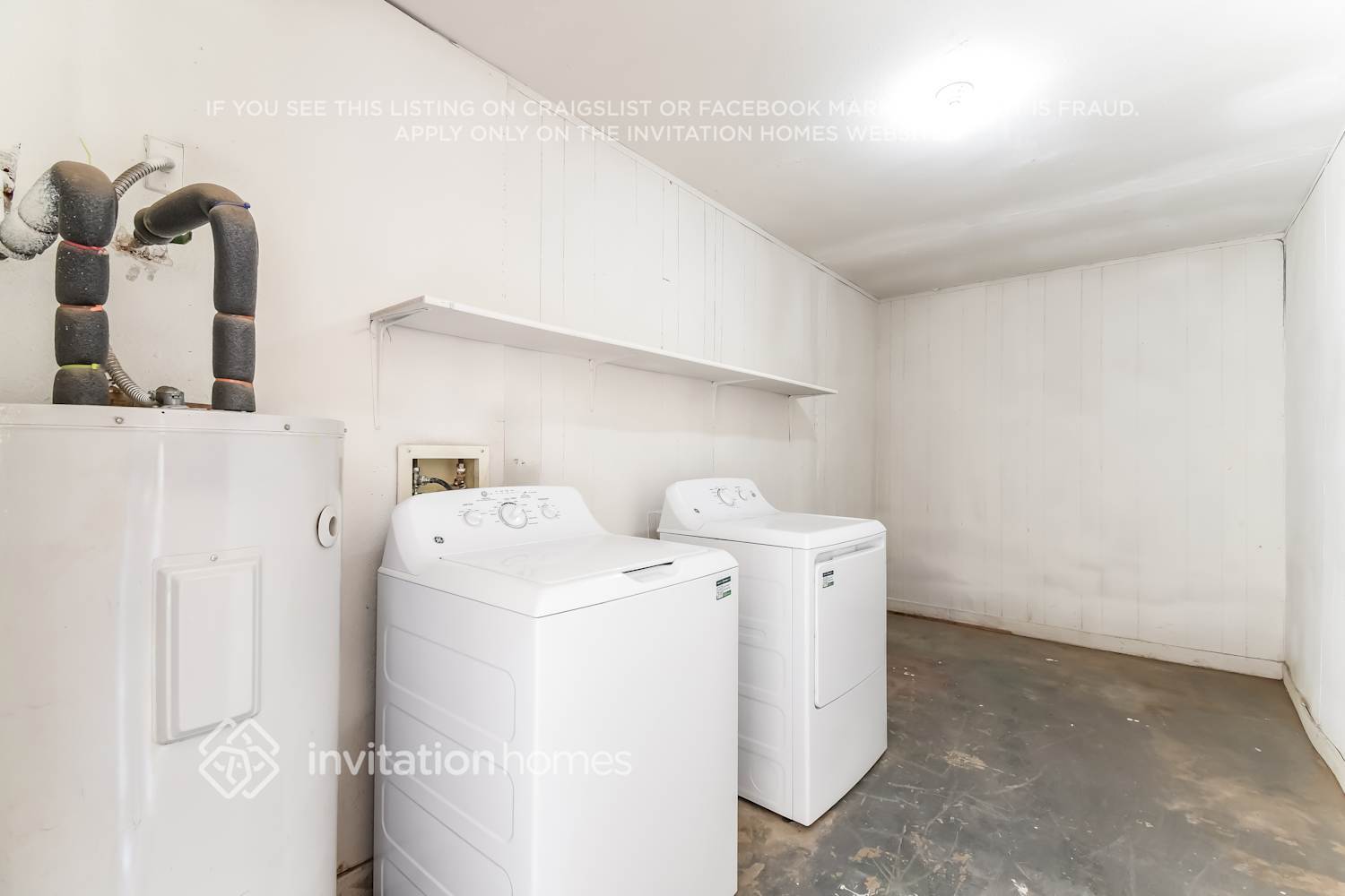 Building Photo - 817 N 95th St