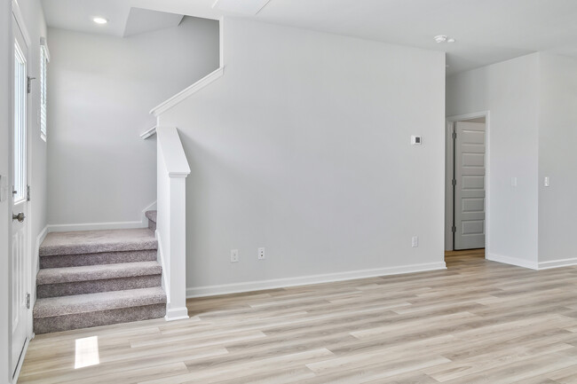 Building Photo - 2549 Drumwright Wy