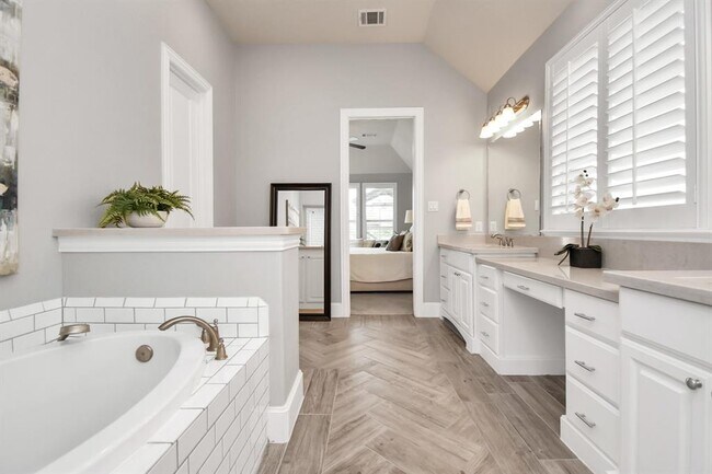 Building Photo - 27534 Stonebrook Manor Ln