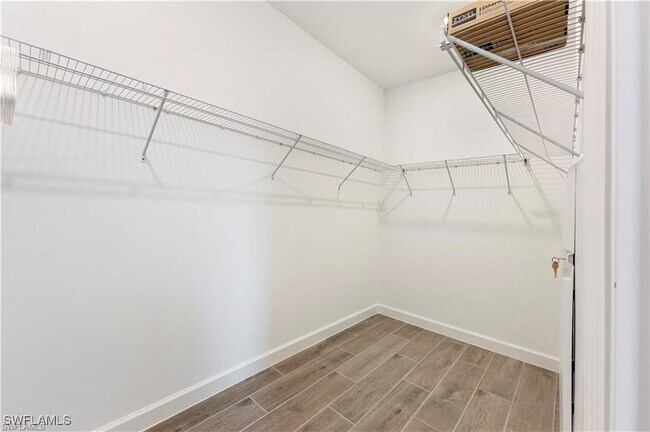 Building Photo - 11096 Canopy Loop