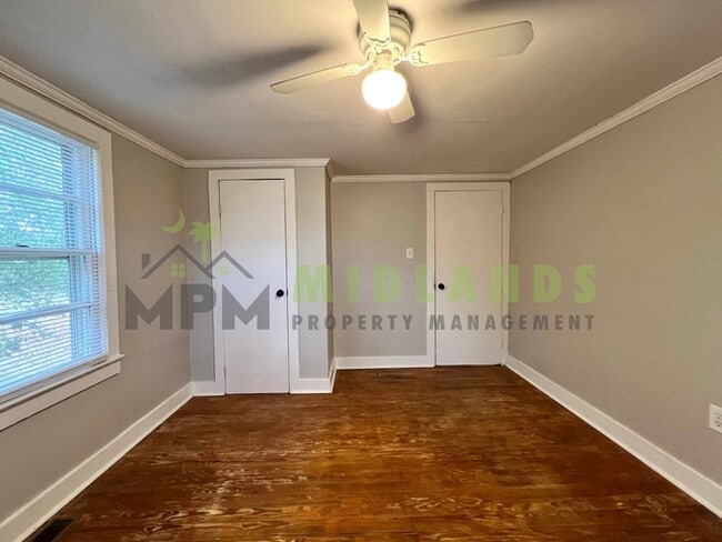 Building Photo - 135 Rivelon Rd