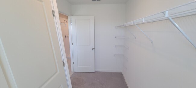 Building Photo - 4213 Romano Busciglio St