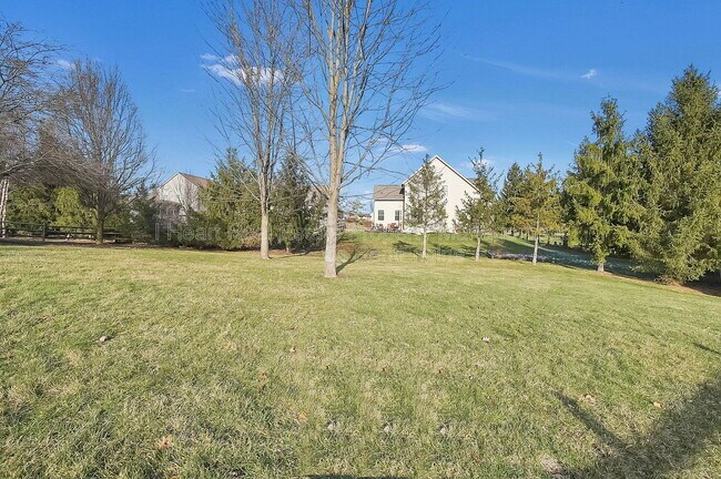 Building Photo - 9580 Mission Dr