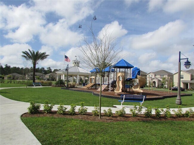 Building Photo - 12125 Streambed Dr