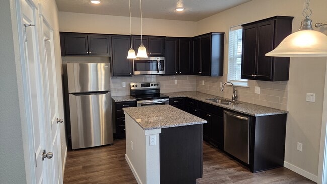 Building Photo - 5929 S Boddington Ln