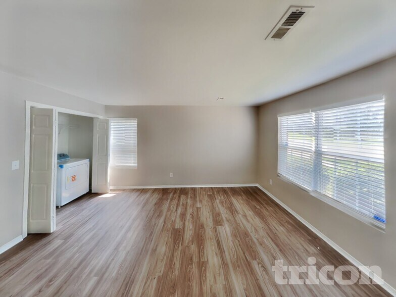 Building Photo - 5337 Liberty Hall Cir