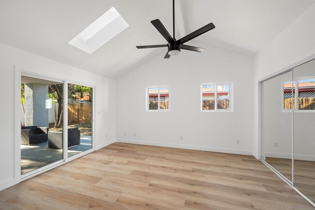 Building Photo - 7160 Alsacia St