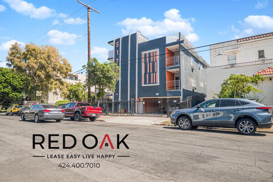 Building Photo - 5128 De Longpre Ave