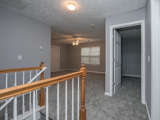 Building Photo - 4553 Darrowby Dr