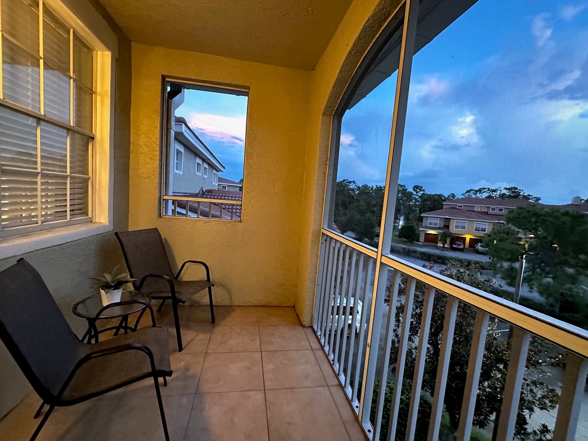 Building Photo - 5551 Bentgrass Dr