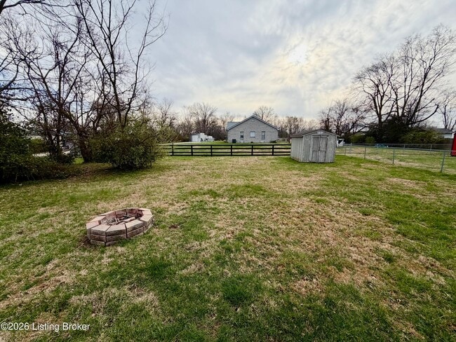 Building Photo - 5531 Minor Ln