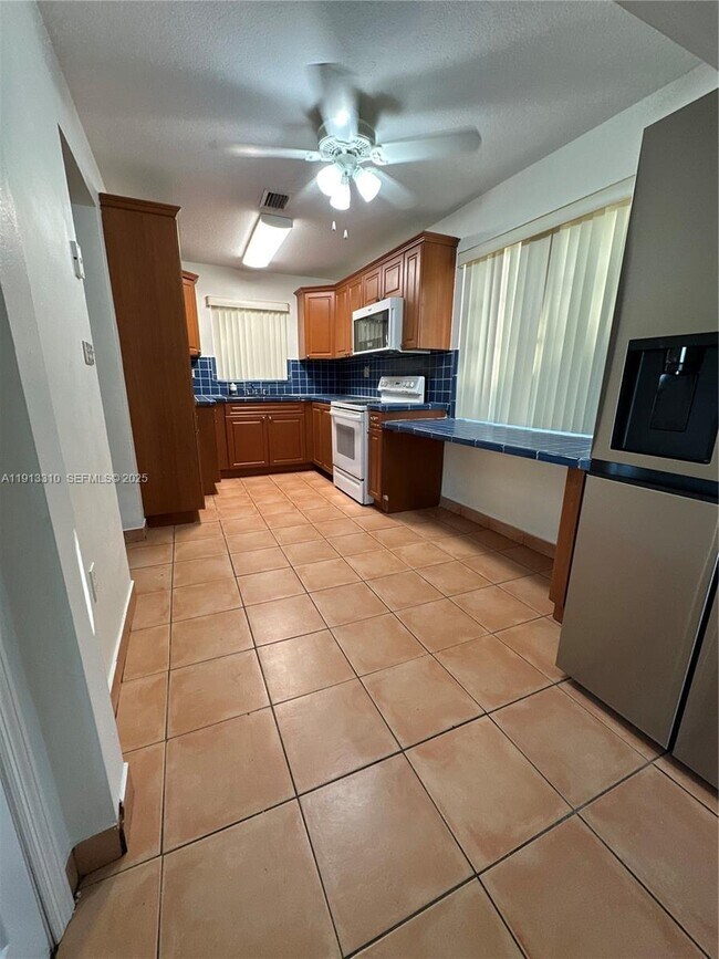 Building Photo - 10371 SW 201st Terrace