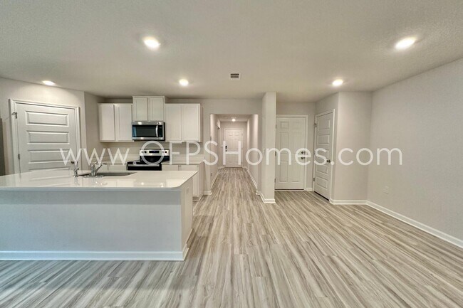 Building Photo - 2640 Saltgrass Wy