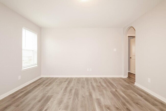 Building Photo - 22707 Overland Bell Dr